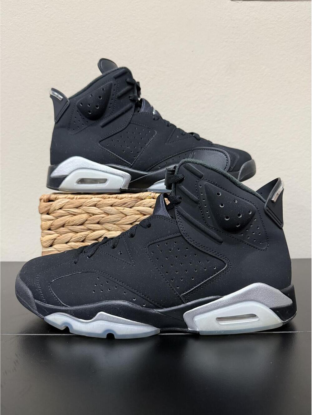 Size 12 - Air Jordan 6 Retro “Chrome”